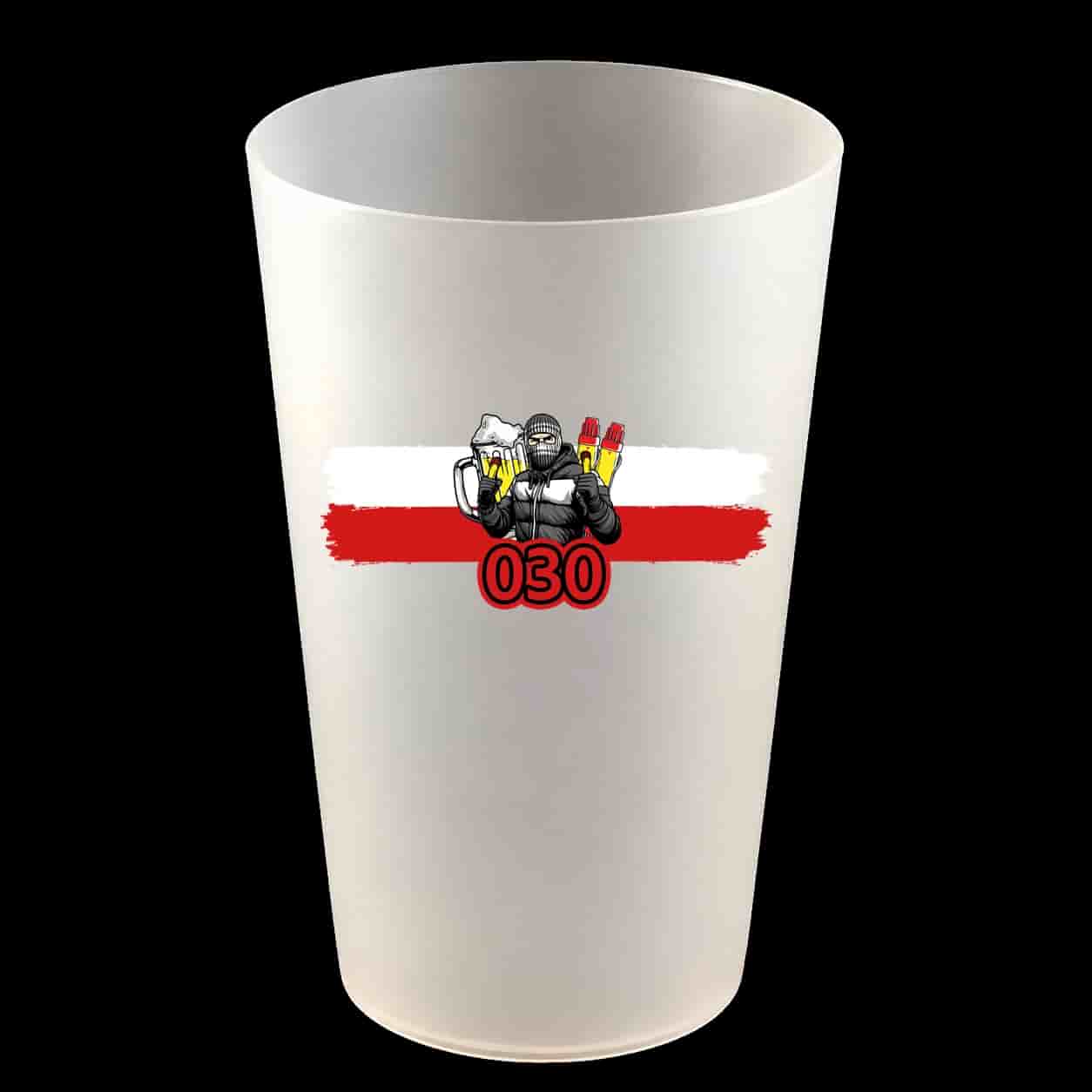030 Twarda filiżanka