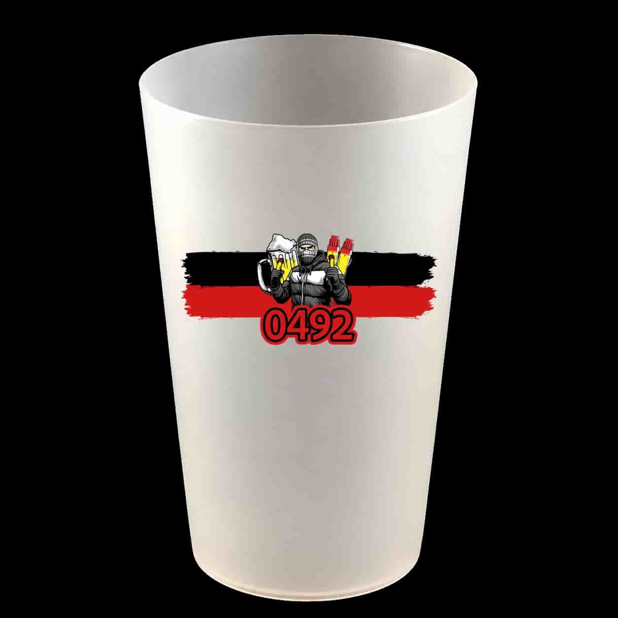 0492 Hartbecher