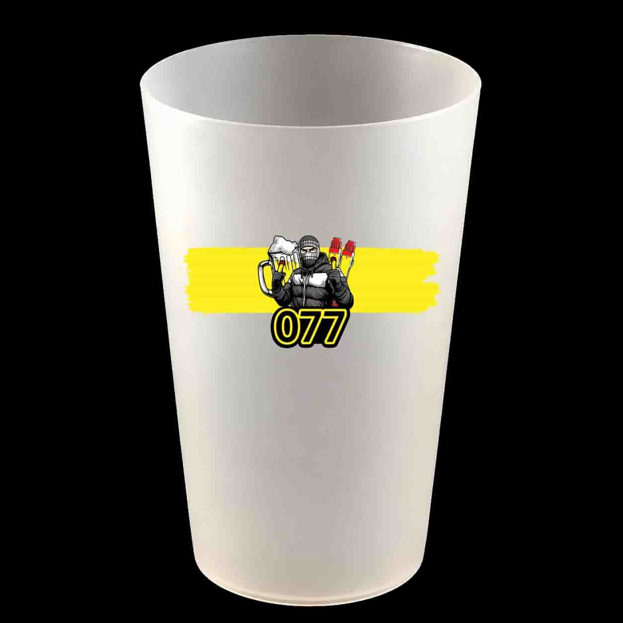077 Tvrdý pohár