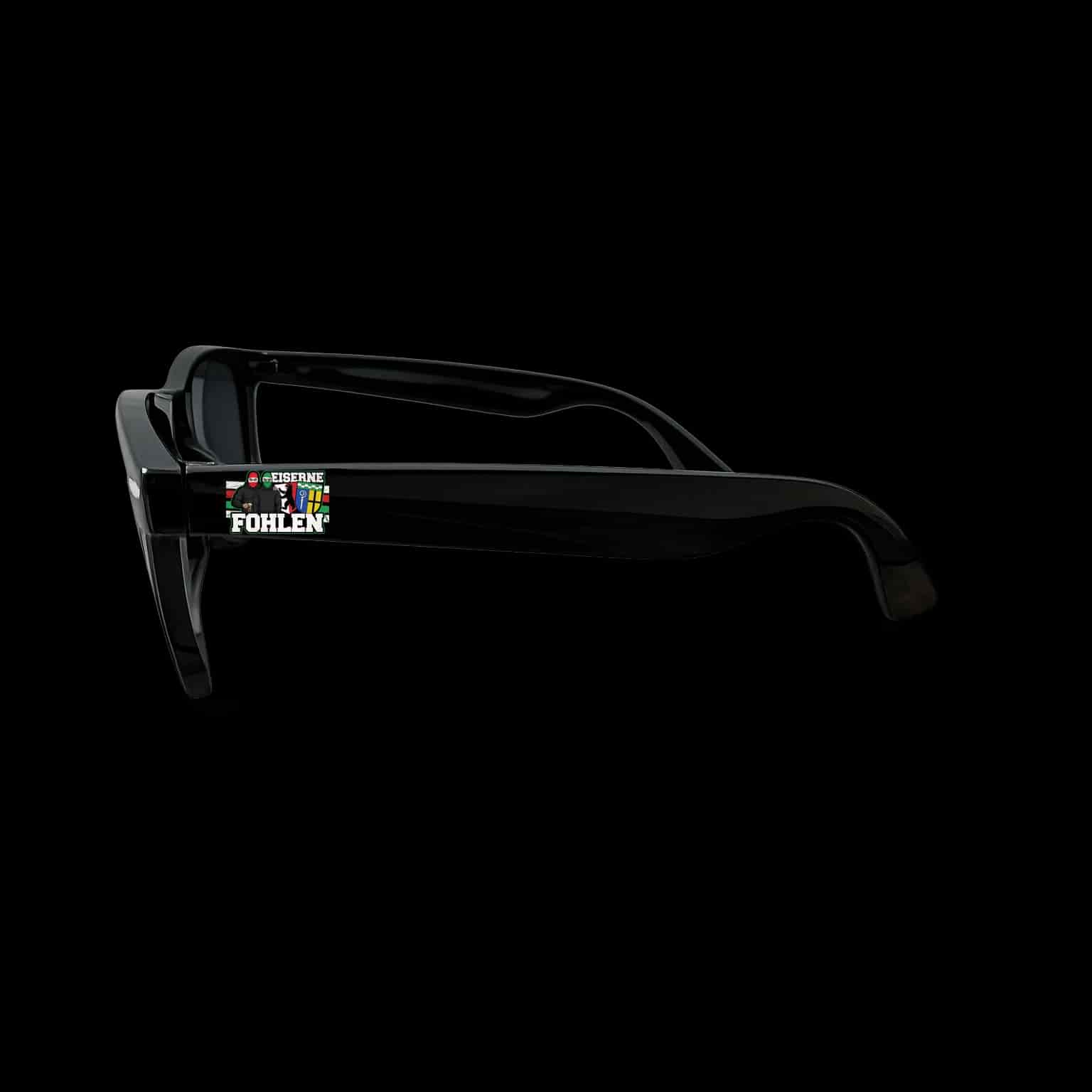 Eiserne Fohlen Sonnenbrille